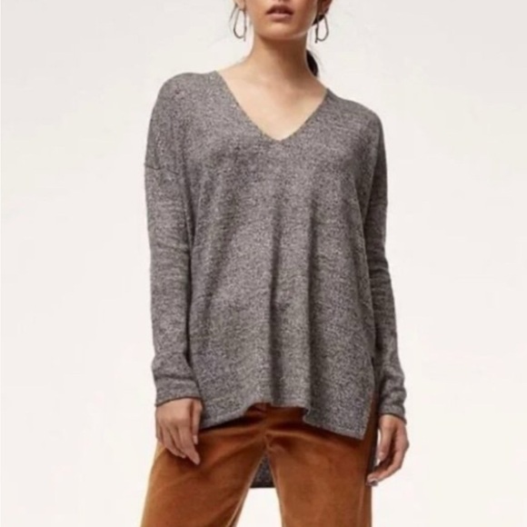 Aritzia Babaton ERIN V Neck Sweater Top Heather Gray Wool + Linen Size S/M - Picture 1 of 7